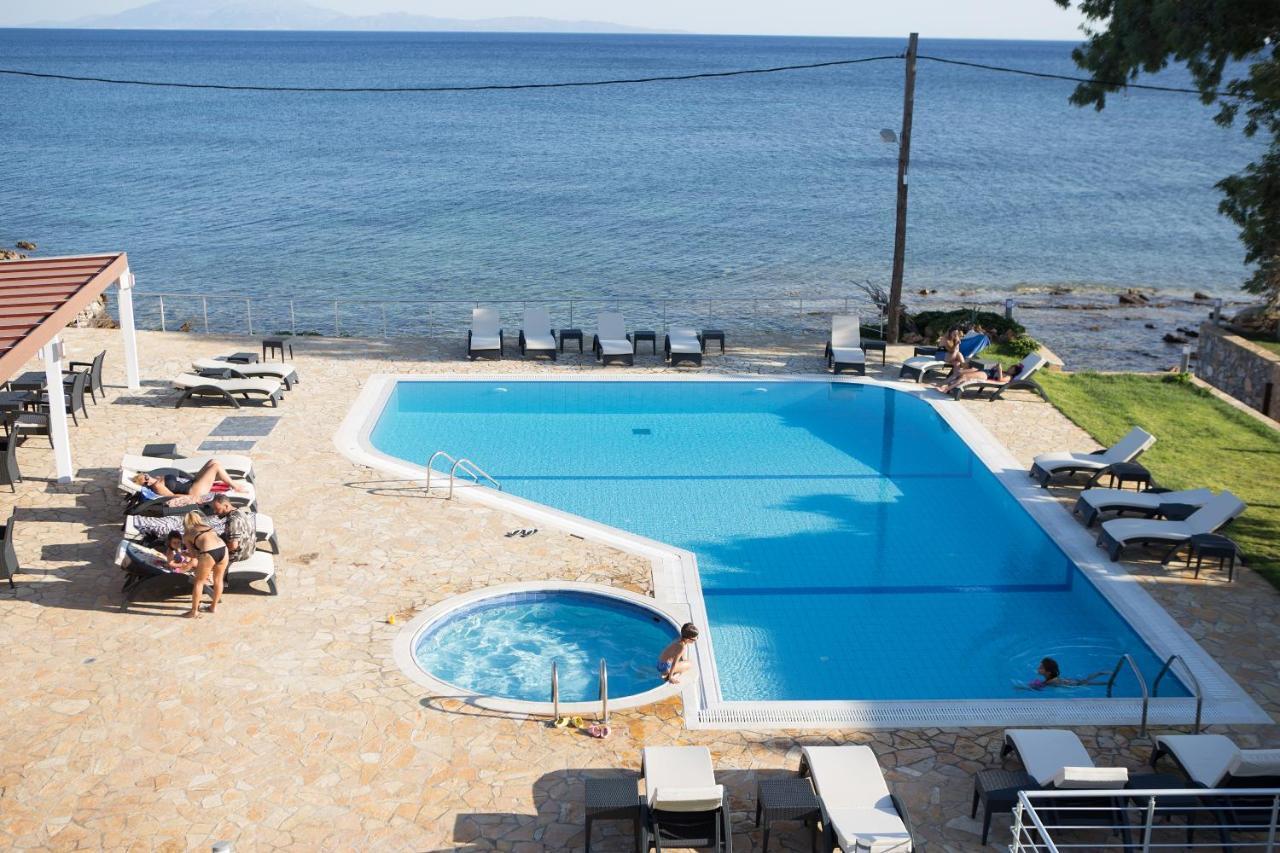 Blue Waves Luxury Suites By The Sea Plomari Einrichtungen foto
